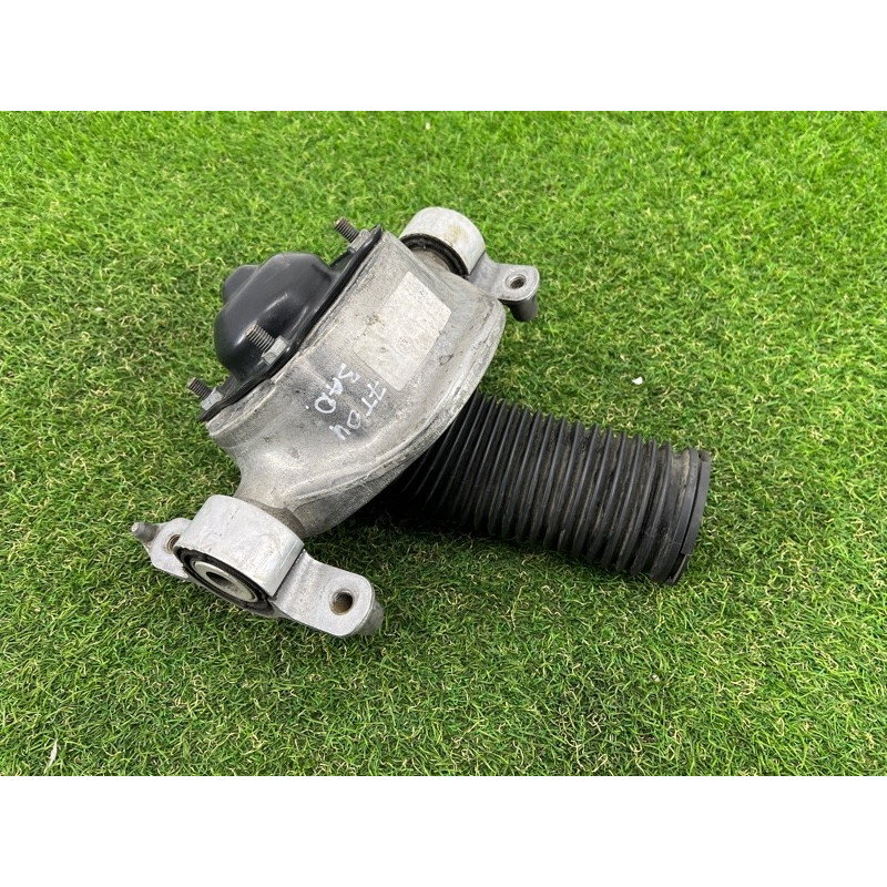 Опора стойки (подвеска) Volkswagen Touareg FL 2015 3.6 7P0512301