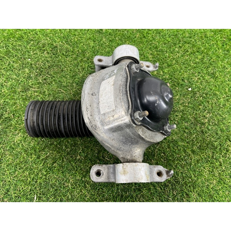 Опора стойки (подвеска) Volkswagen Touareg FL 2015 3.6 7P0512301