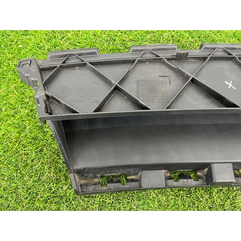 Воздуховод радиатора (кузов и элементы) Volkswagen Touareg II NF 2013 3.0 7P6121281B