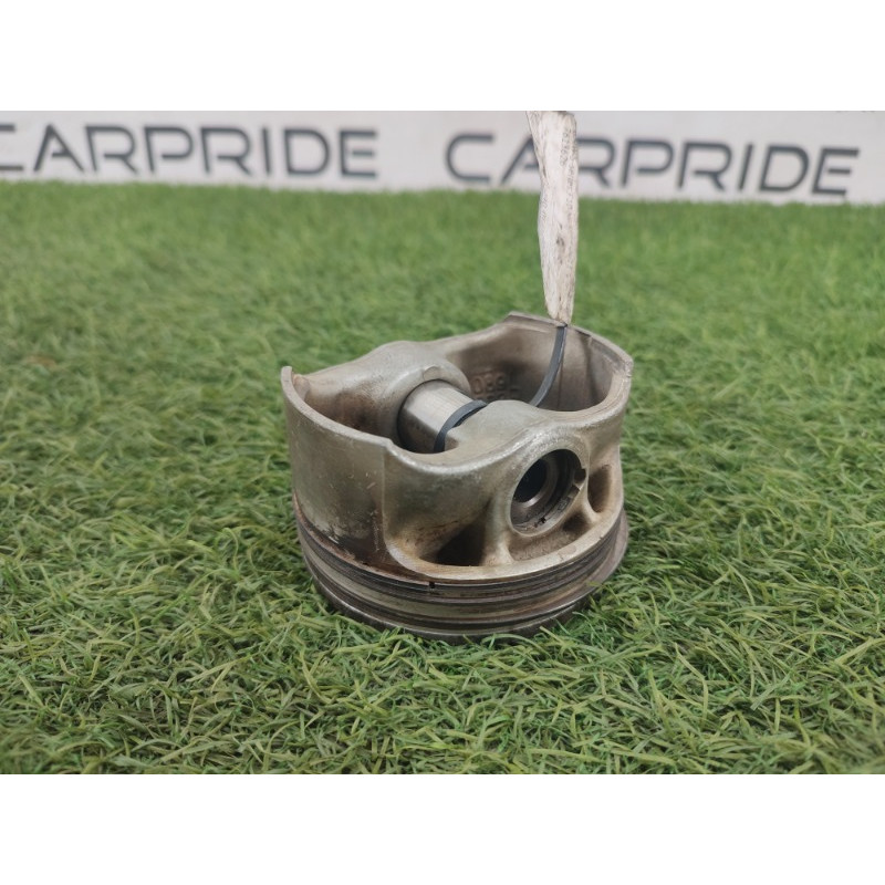 Поршень (двигатель и элементы) BMW 5-series F10 2011 N63B44 11257613626