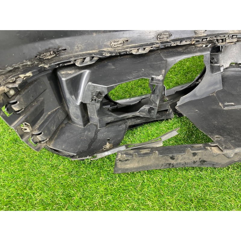 Бампер (наружные элементы кузова) Volkswagen Touareg II NF 2013 3.0 7P6807101AGRU