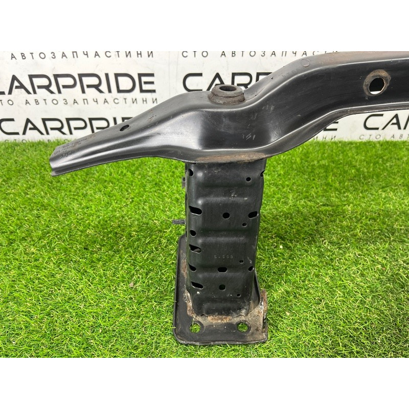 Усилитель бампера (наружные элементы кузова) BMW X5 E70 2008 3.0 N52N 51117165458