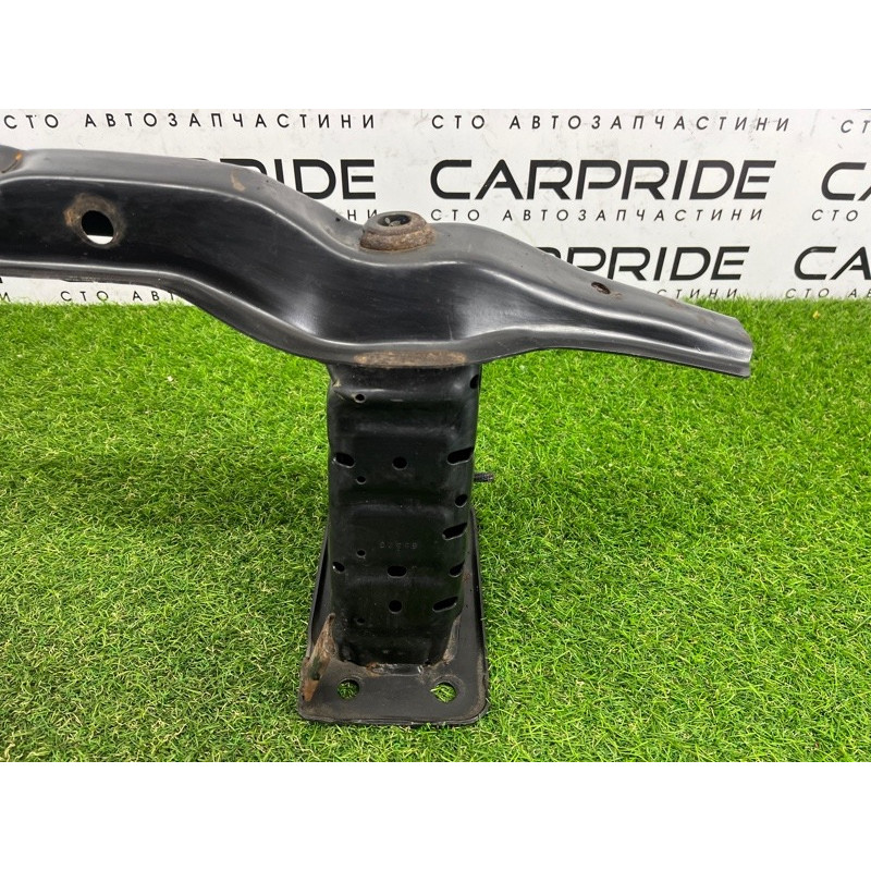 Усилитель бампера (наружные элементы кузова) BMW X5 E70 2008 3.0 N52N 51117165458