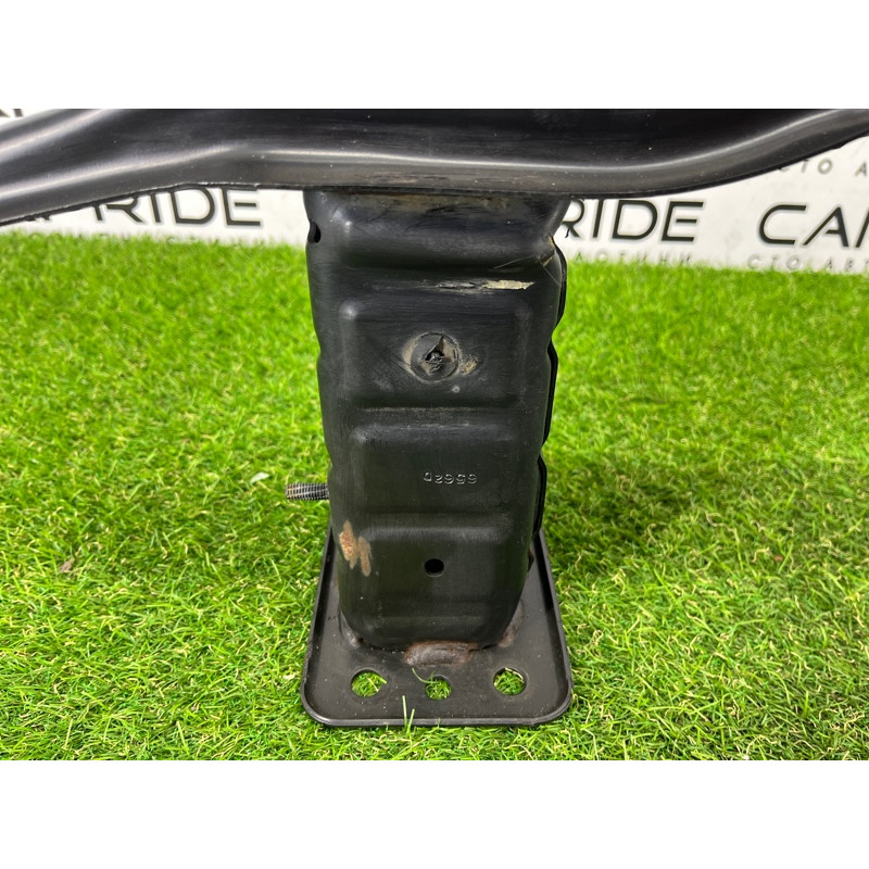 Усилитель бампера (наружные элементы кузова) BMW X5 E70 2008 3.0 N52N 51117165458