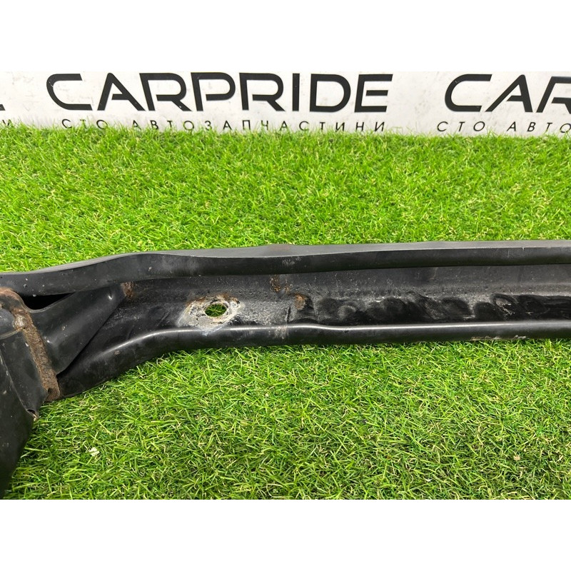 Усилитель бампера (наружные элементы кузова) BMW X5 E70 2008 3.0 N52N 51117165458