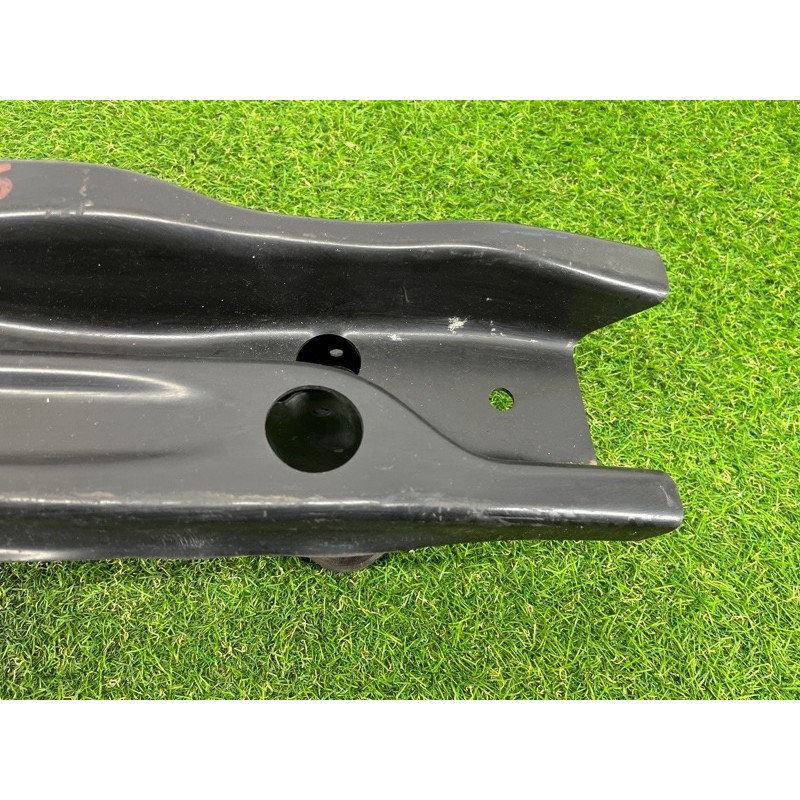 Усилитель бампера (наружные элементы кузова) BMW 2-series F22 2015 2.0 51127285516