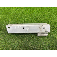 Кронштейн посилювача бампера