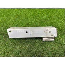 Кронштейн усилителя бампера