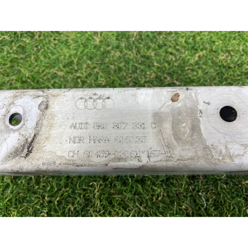 Кронштейн усилителя бампера (стекла и зеркала) AUDI Q5 8R 2012 3.2 CALB 8R0807331C