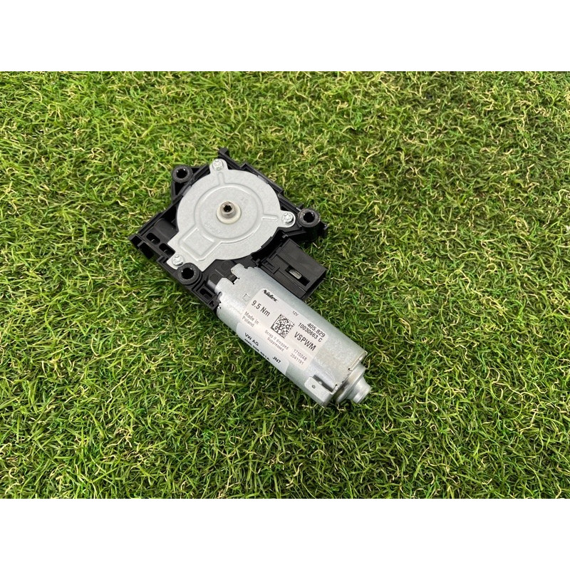 Мотор люка (электрика) AUDI Q7 4M 2018 3.0 TFSi 4M0959591A