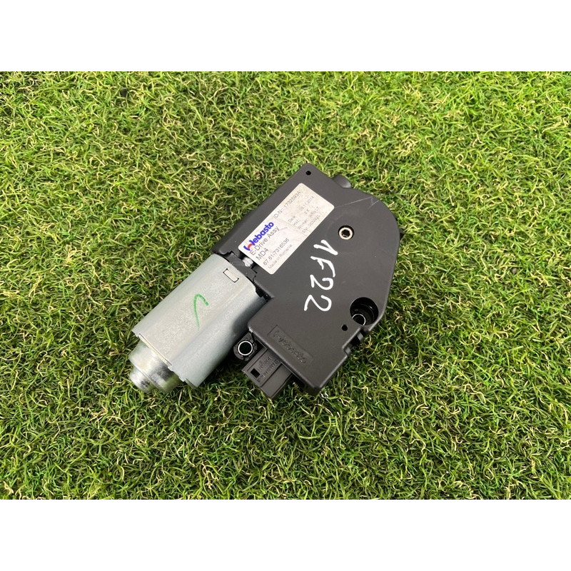 Мотор люка (електрика) BMW 2-series F22 2015 2.0 67617316535