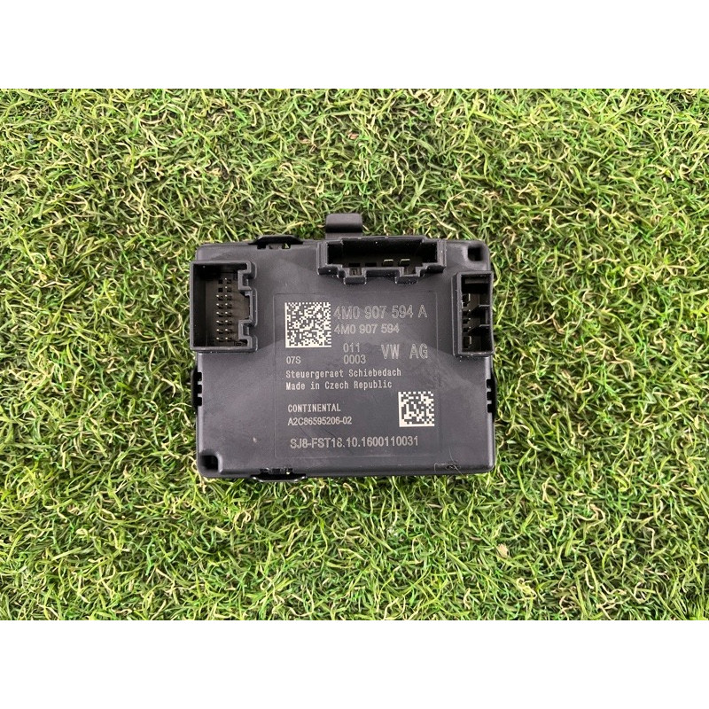 Блок управления люком (электрика / блок управления) AUDI A4 B9 2017 2.0 4M0907594A