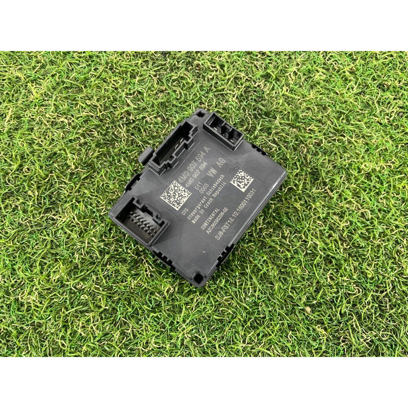 Блок управления люком (электрика / блок управления) AUDI A4 B9 2017 2.0 4M0907594A