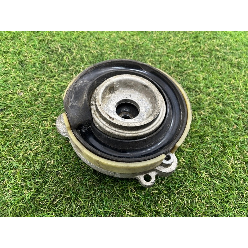 Опора стойки (подвеска) AUDI A4 B9 2017 2.0 8W0412377