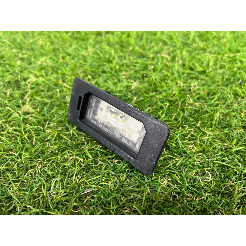 Плафон підсвічування номера (оптика - оптика) BMW 5-series G30 2017 2.0 B46B20 63267410302