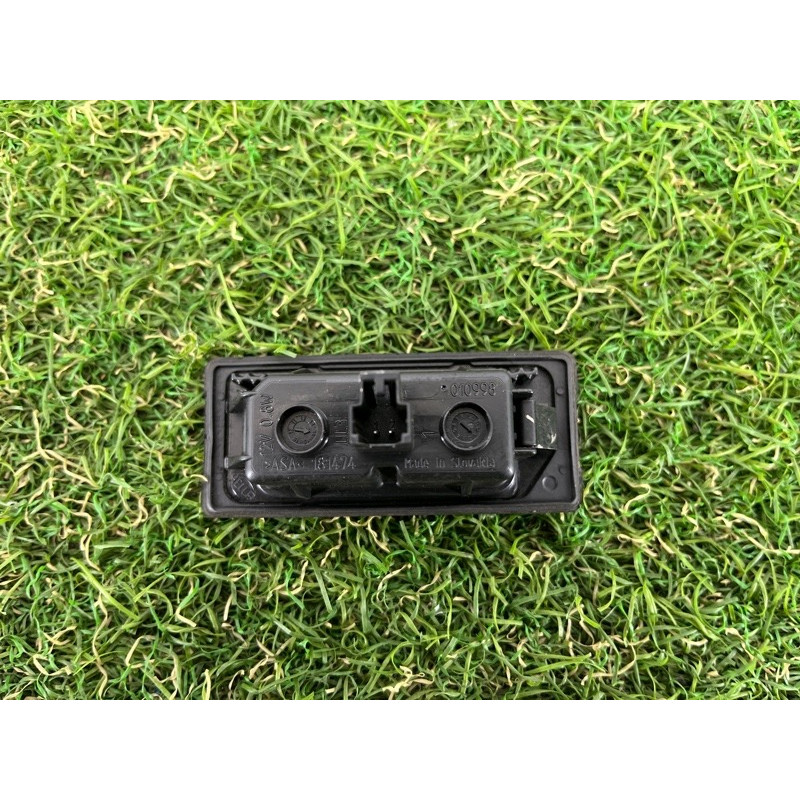 Плафон подсветки номера (оптика) AUDI A3 8V 2015 1.8 4G0943021