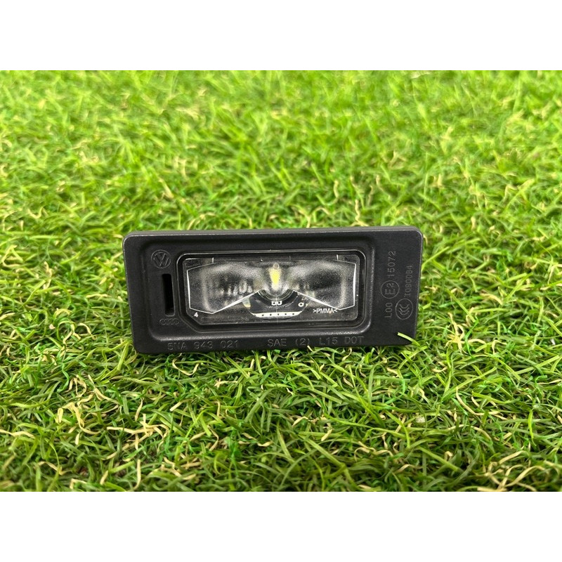 Плафон подсветки номера (оптика) AUDI A3 8V 2018 2.0 CZRA 5NA943021