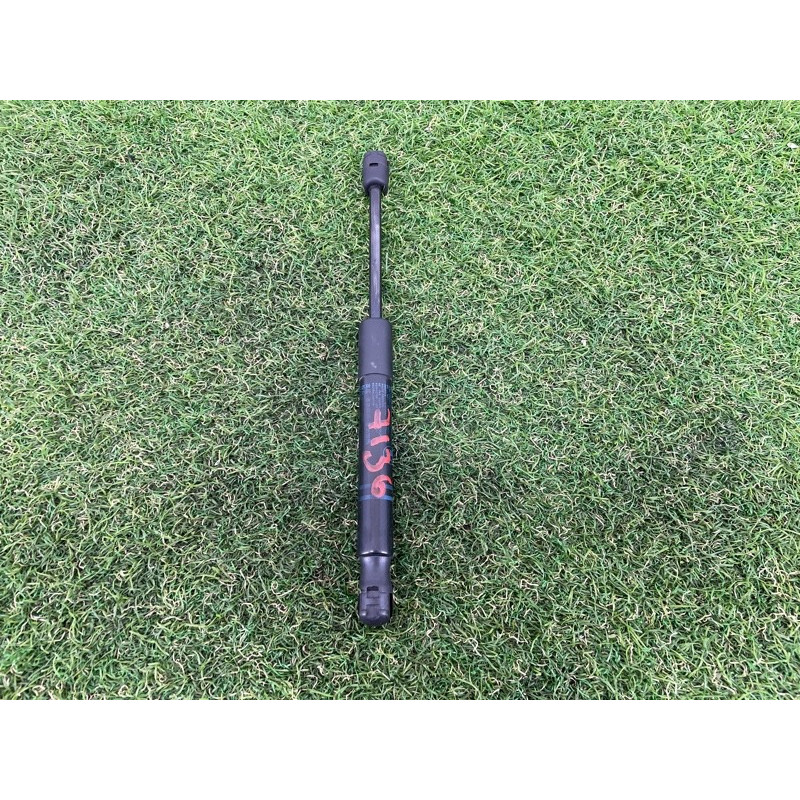 Амортизатор капота (кузов и элементы) BMW 2-series F22 2015 2.0 51237239233