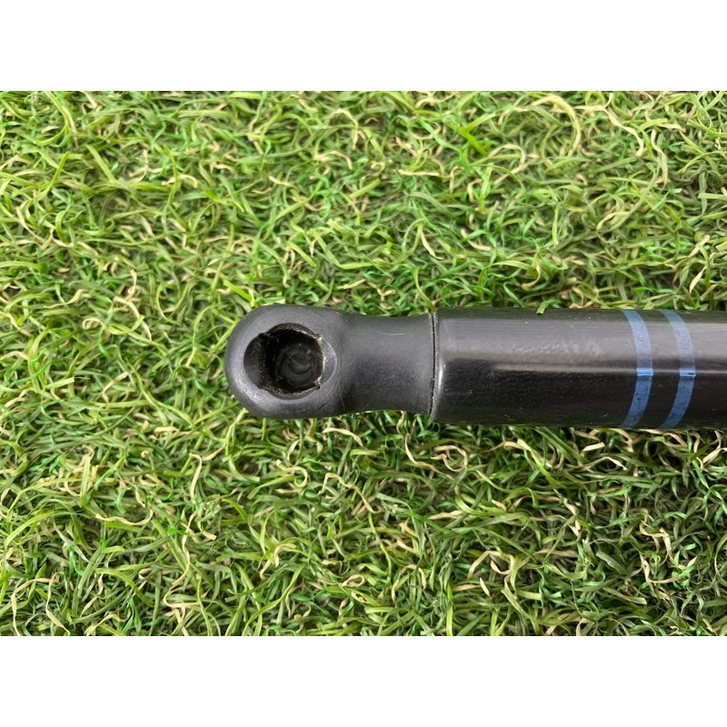 Амортизатор капота (кузов и элементы) BMW 2-series F22 2015 2.0 51237239233