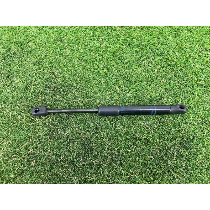 Амортизатор капота (кузов и элементы) BMW 2-series F22 2015 2.0 51237239233