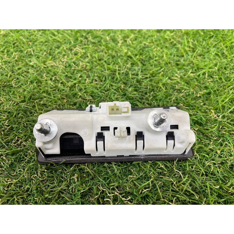 Кнопка открывания крышки багажника (электрика / кнопки) AUDI Q5 8R 2012 3.2 CALB 5N0827566T