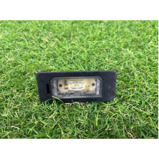 Плафон подсветки номера