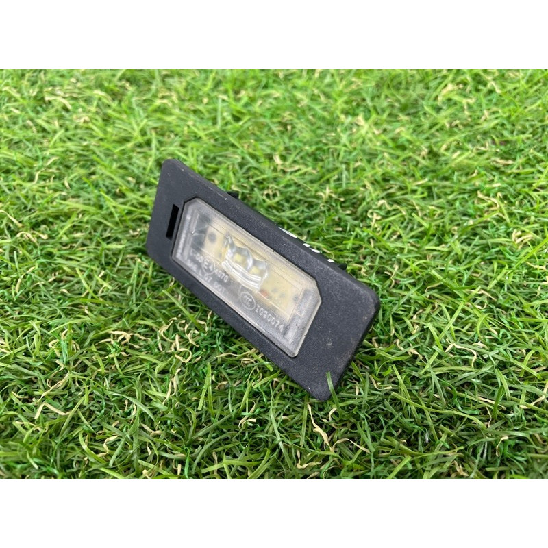 Плафон подсветки номера (оптика) BMW X3 F25 2012 3.0 63267193293