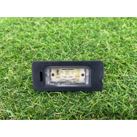 Плафон підсвічування номера