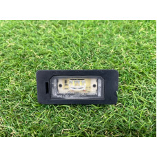 Плафон подсветки номера