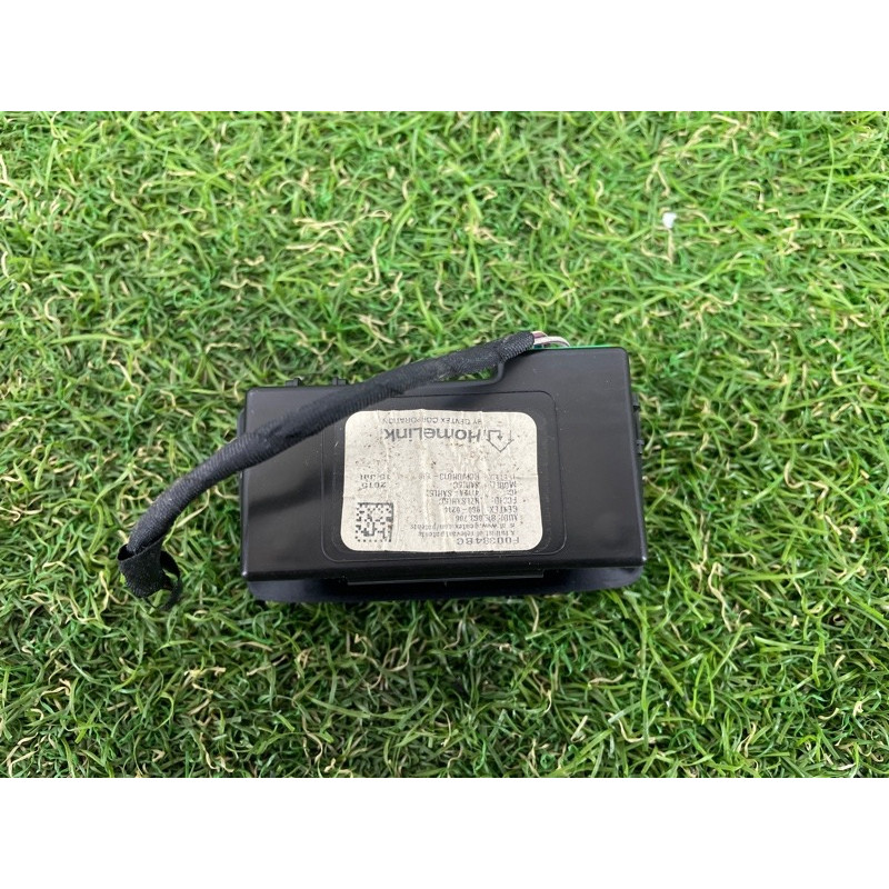 Блок управления воротами гаража (электрика / блок управления) AUDI A3 8V 2018 2.0 CZRA 8V5063211A6PS