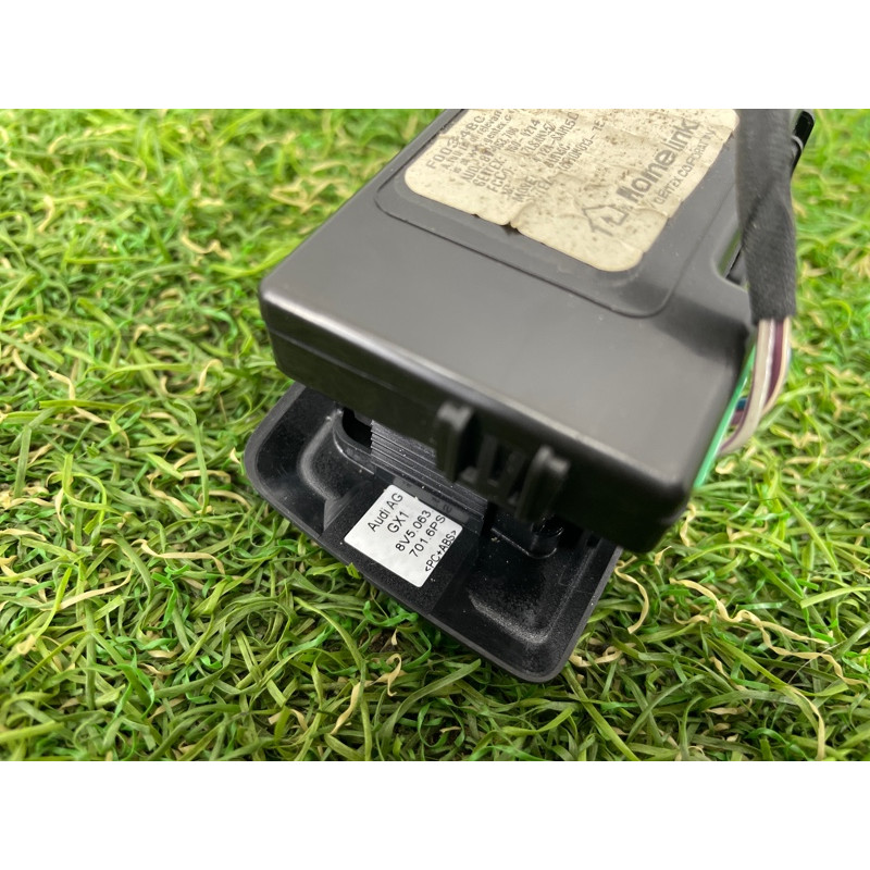 Блок управления воротами гаража (электрика / блок управления) AUDI A3 8V 2018 2.0 CZRA 8V5063211A6PS