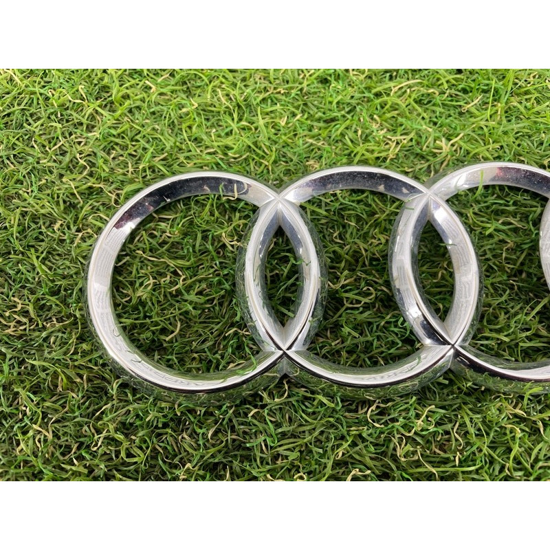 Эмблема (кузов и элементы) AUDI Q5 8R 2012 3.2 CALB 4208537422ZZ