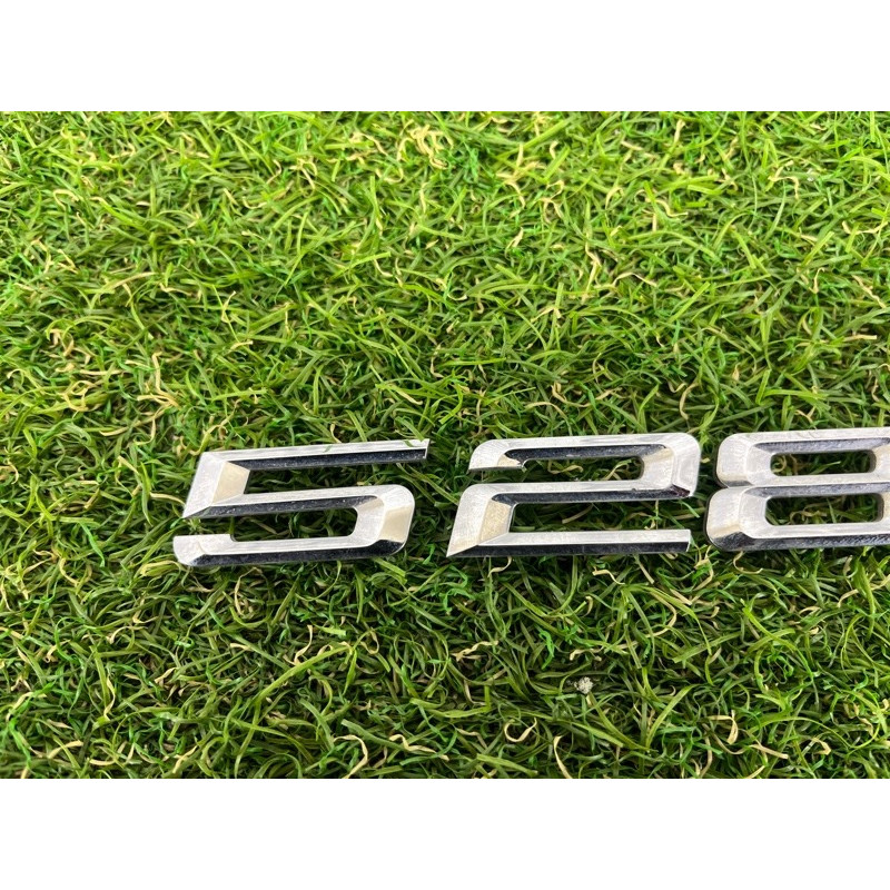 Емблема (кузов і елементи) BMW 5-series F10 2011 3.0 51147219539