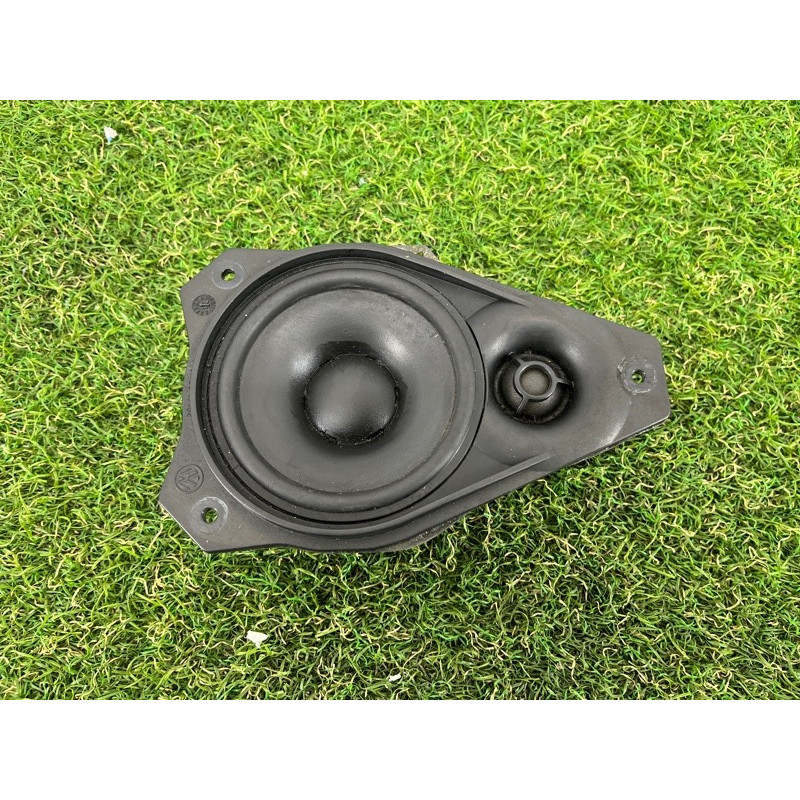 Динамик (электрика) Volkswagen Touareg FL 2015 3.6 7P6035827