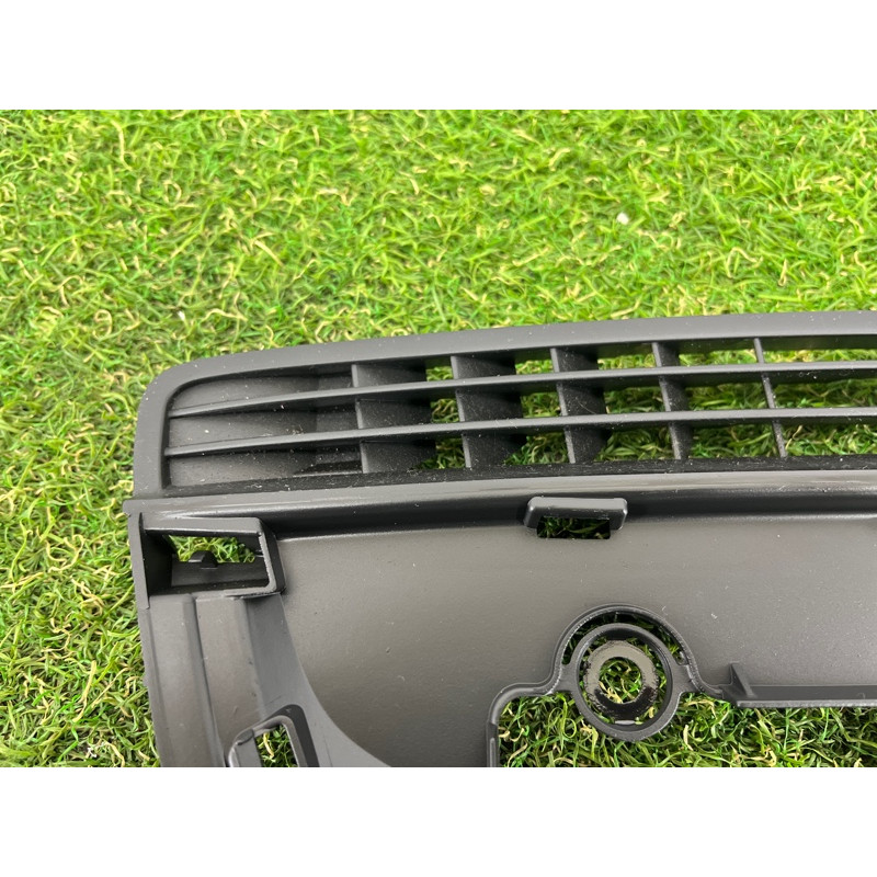 Накладка торпеды (салон) AUDI Q5 8R 2012 3.2 CALB 8R1819635A6PS