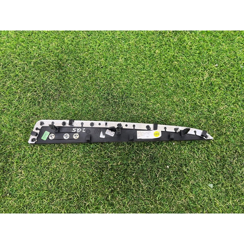 Декоративная накладка торпедо (салон) AUDI Q5 8R 2012 3.2 CALB 8R1853190B1B4