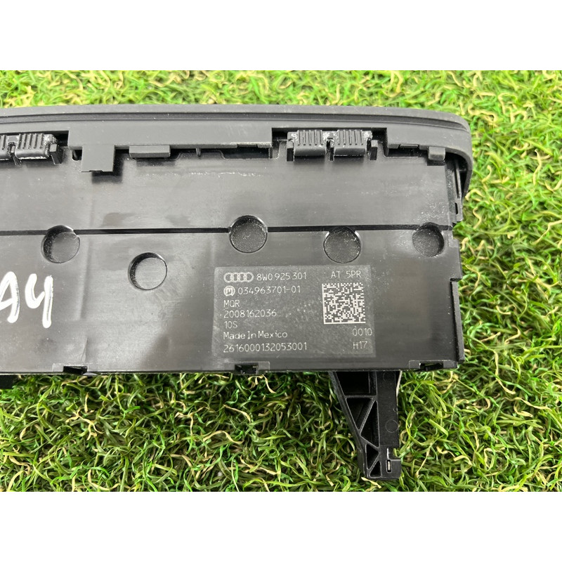 Блок кнопок (электрика / кнопки) AUDI A4 B9 2017 2.0 8W0925301AT5PR