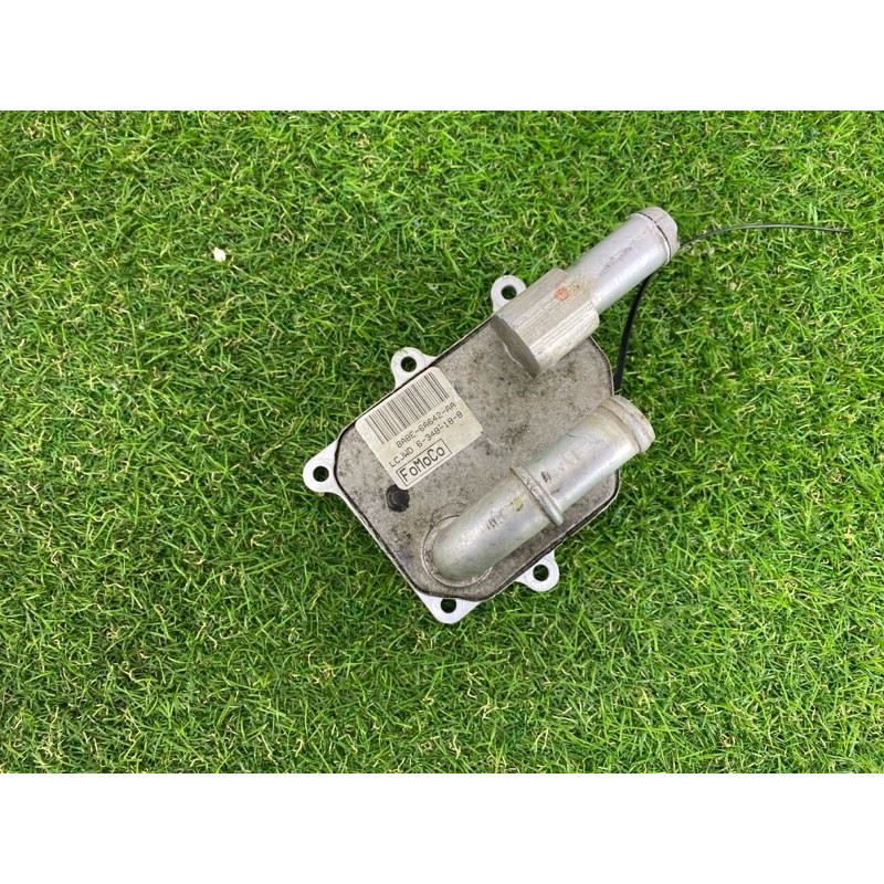 Теплообменник масляного фильтра (двигатель и элементы) Ford Explorer MK5 2017 3.7 8A8Z6A642A