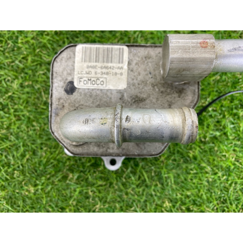 Теплообменник масляного фильтра (двигатель и элементы) Ford Explorer MK5 2017 3.7 8A8Z6A642A