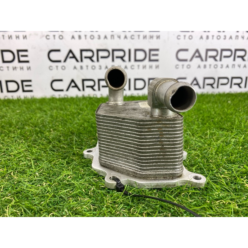 Теплообменник масляного фильтра (двигатель и элементы) Ford Explorer MK5 2017 3.7 8A8Z6A642A