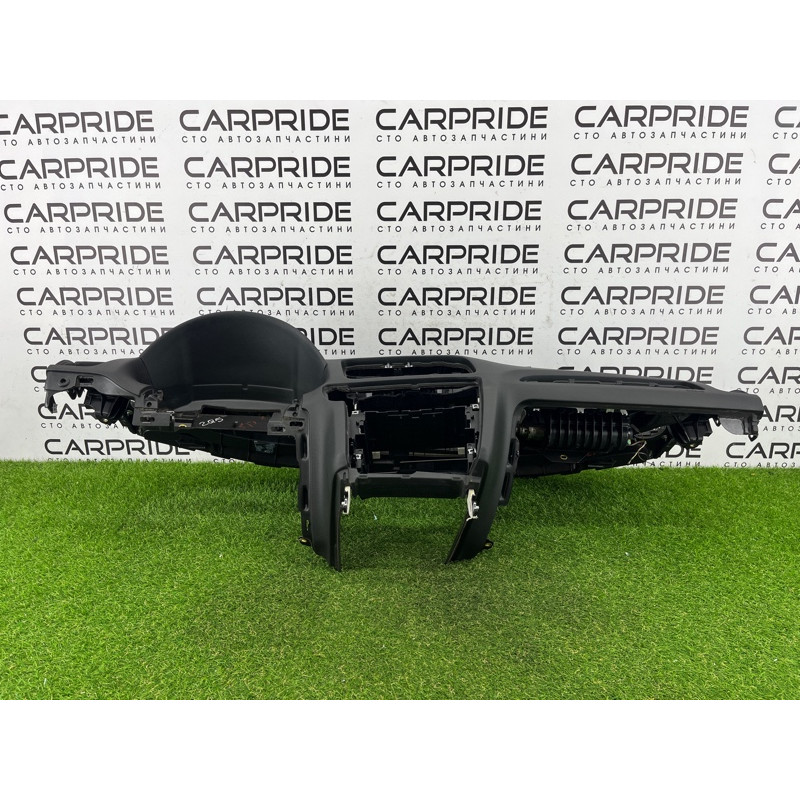 Торпедо (салон) AUDI Q5 8R 2012 3.2 CALB 8R1857003G24A