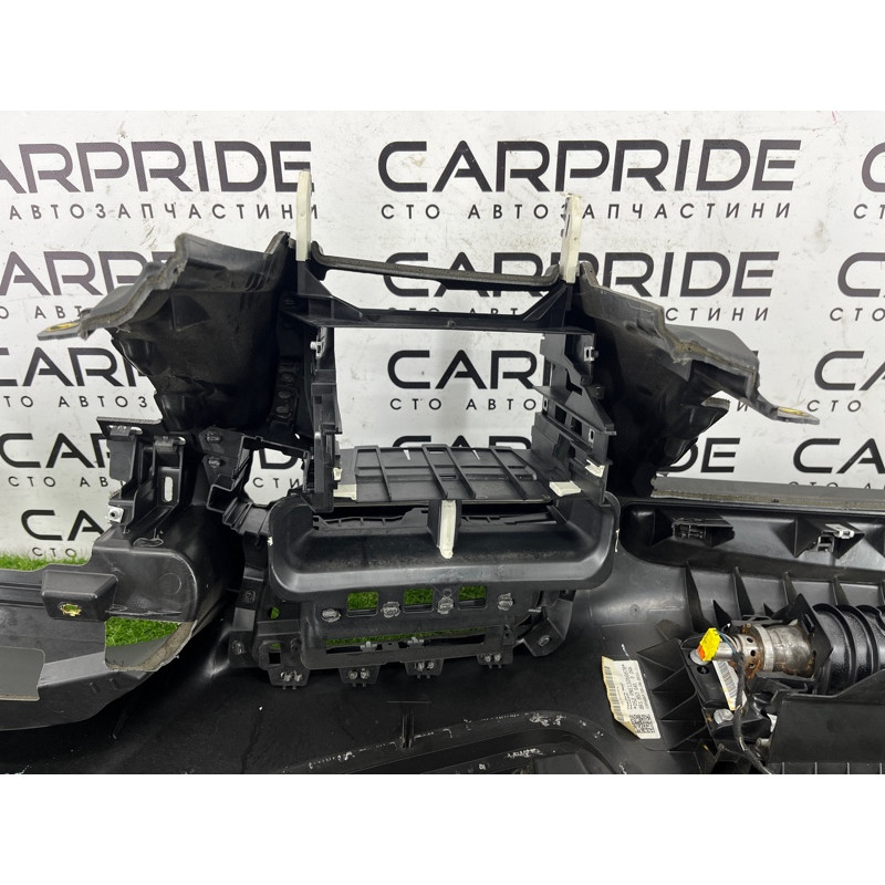 Торпедо (салон) AUDI Q5 8R 2012 3.2 CALB 8R1857003G24A