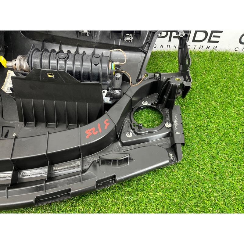 Торпедо (салон) AUDI Q5 8R 2012 3.2 CALB 8R1857003G24A