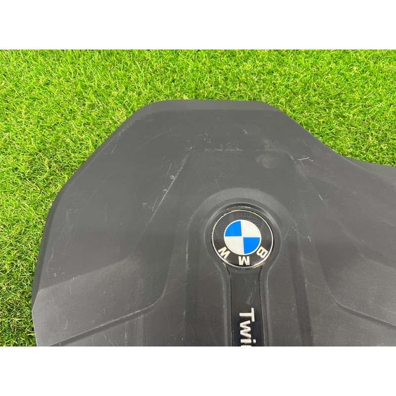 Декоративна кришка двигуна (двигун та елементи) BMW 5-series G30 2017 2.0 B46B20 11128657035