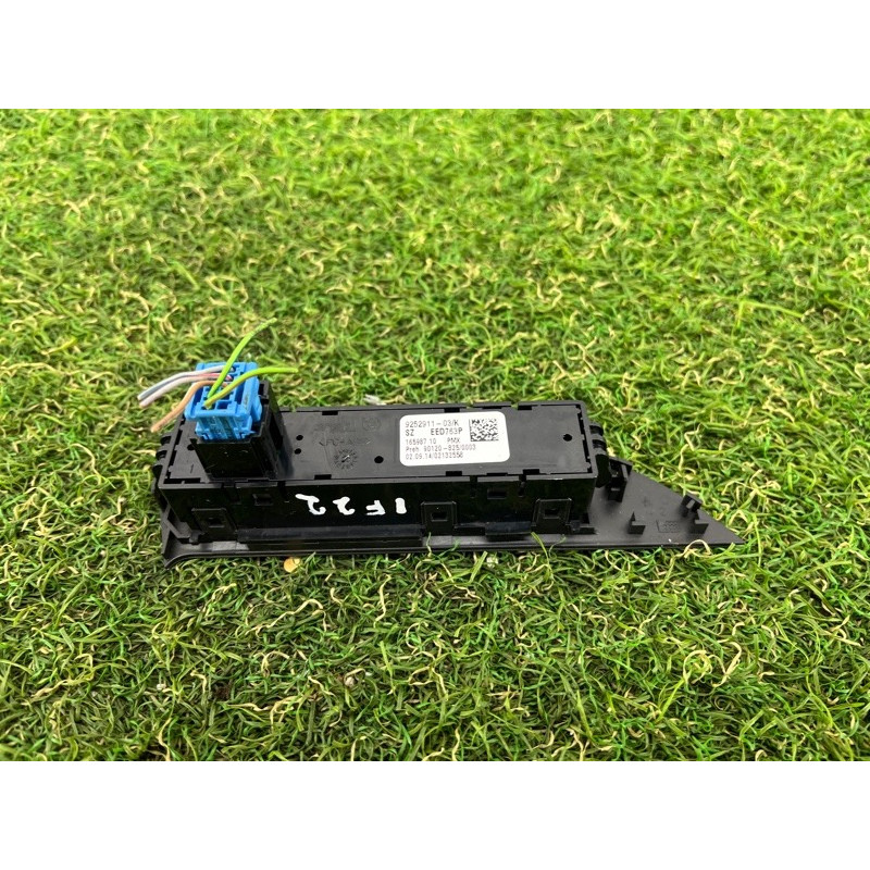 Блок кнопок (электрика / кнопки) BMW 2-series F22 2015 2.0 61319391705