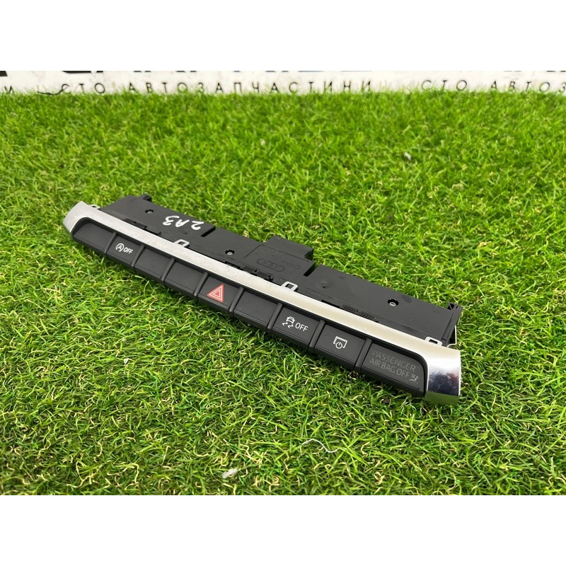 Блок кнопок (электрика / кнопки) AUDI A3 8V 2018 2.0 CZRA 8V0925301NGNV6