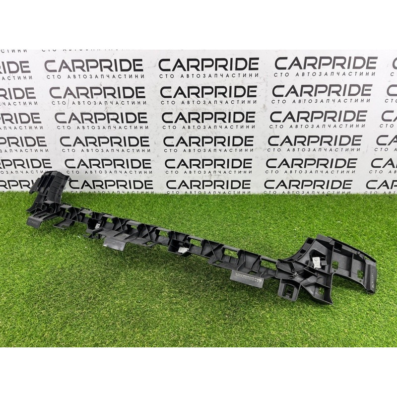 Крепление бампера (кузов и элементы) AUDI A3 8V 2018 2.0 CZRA 8V5807385D