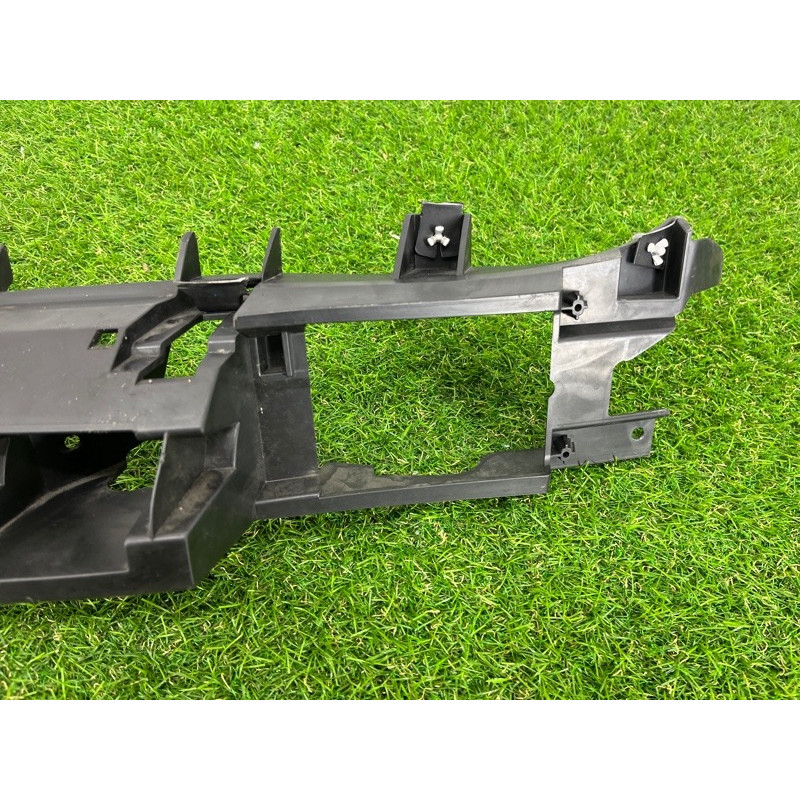 Крепление бампера (кузов и элементы) AUDI Q7 4L 2007 3.6 4L0807385