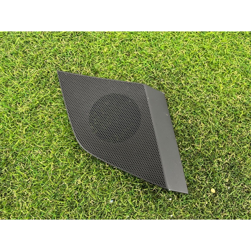 Крышка динамика в торпедо (салон) AUDI Q7 4M 2017 3.0 TFSi CREC 4M08572276PS