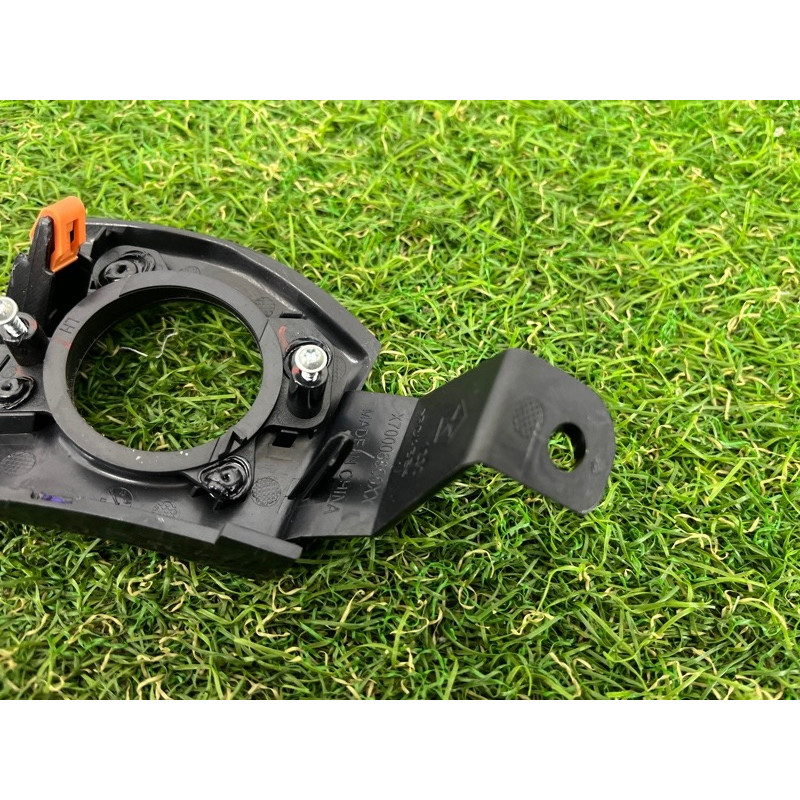 Декоративная накладка торпедо (салон) Jeep Grand Cherokee WK2 2016 3.6 6EQ24AAAAA